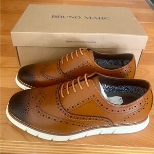Bruno Marc Men's Tan Oxfords